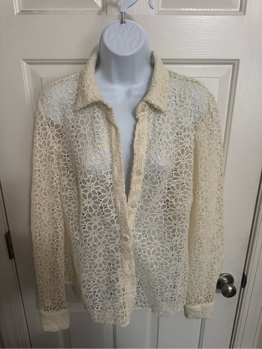 Forever 21 Cream Crochet Lace Button-Front Top